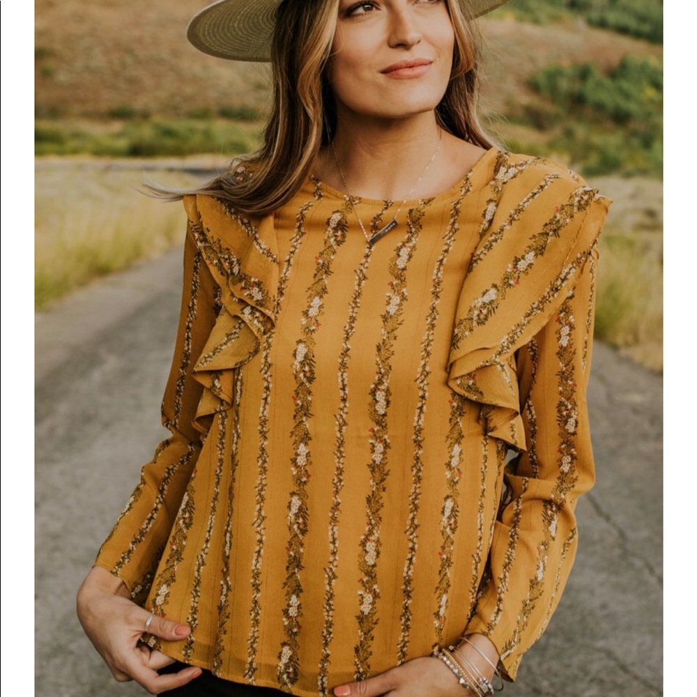 Golden Roolee top - Picture 4 of 7